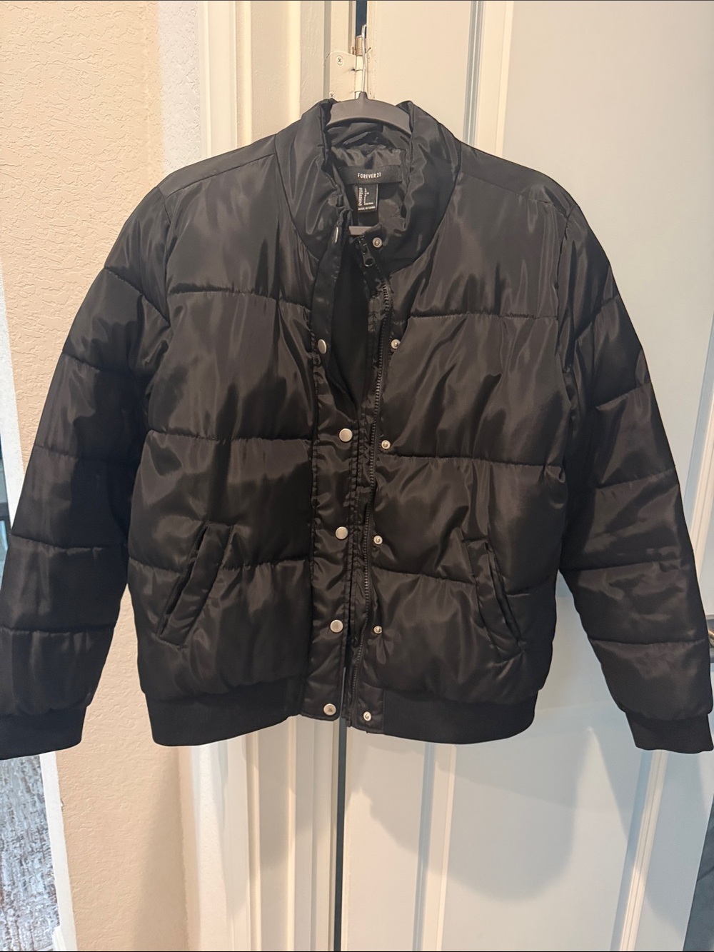Forever 21 Black Quilted Puffer Jacket